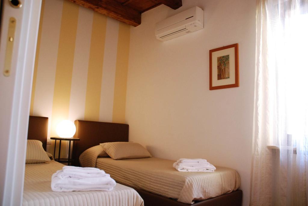 Stella Luxury Home Verona Szoba fotó